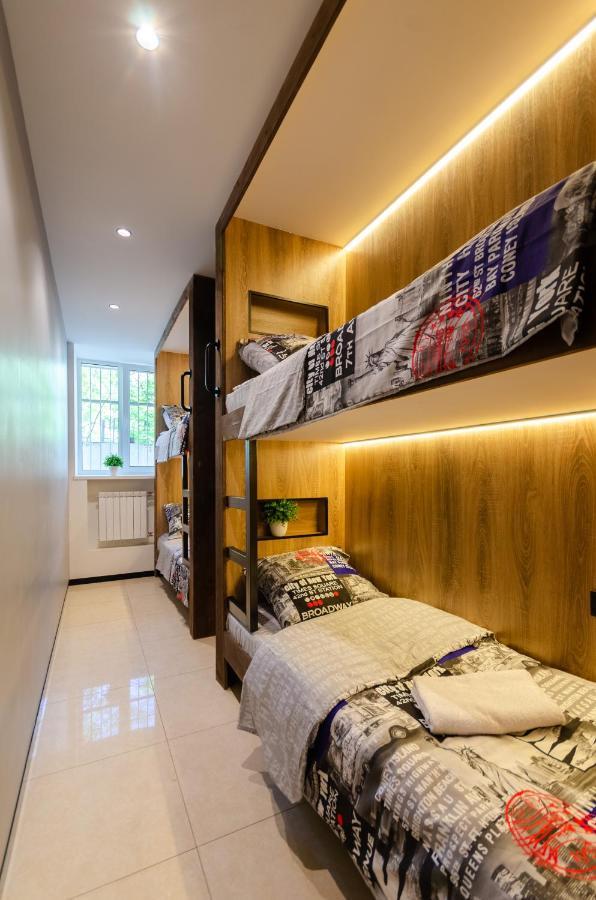 Underground Hostel Kiev Luaran gambar